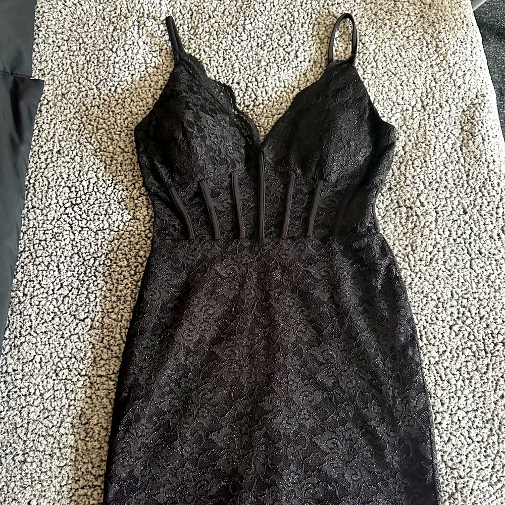 Lace dress! 🖤💋